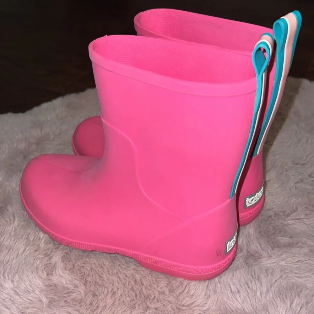 Totes Very Wear pink rubber rain boots size 4/5 youth girls​